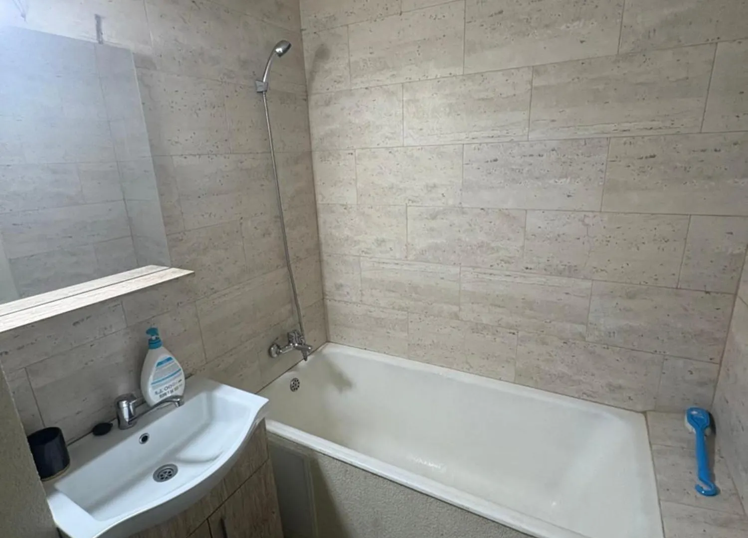 Apartment Studio Lujerului Veteranilor Bucharest